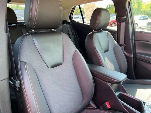 Used 2025 Buick Encore GX Preferred w/ Advanced Technology Package FWD image 10