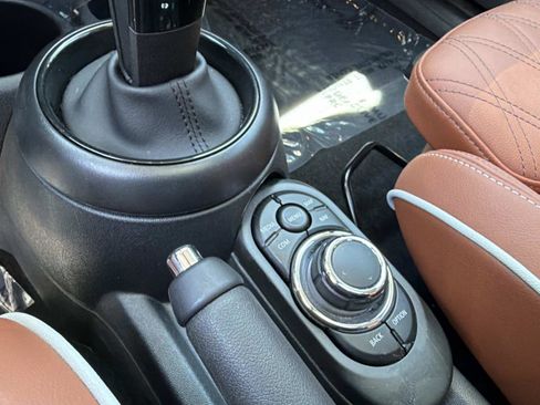 Certified 2024 MINI Cooper S FWD image 23