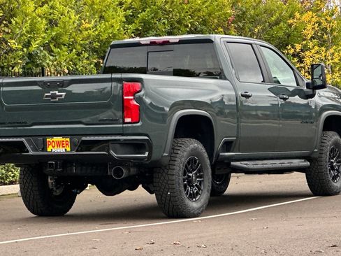New 2026 Chevrolet Silverado 2500 ZR2 image 5