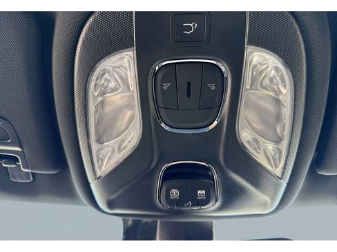 New 2026 Jeep Compass Trailhawk w/ Sun, Sound & Navigation Group image 17