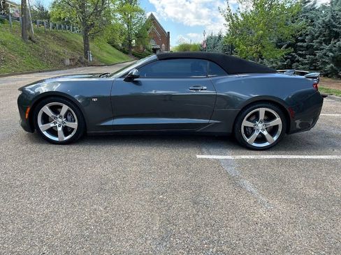 Used 2017 Chevrolet Camaro SS RWD image 22