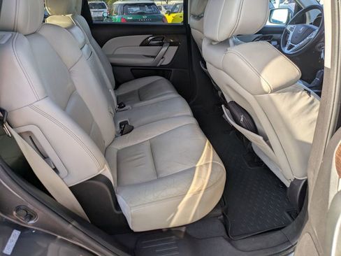 Used 2010 Acura MDX w/ Advance & Entertainment image 26