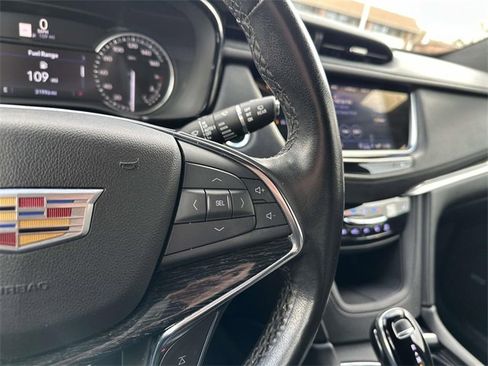 Certified 2022 Cadillac XT5 Premium Luxury image 66