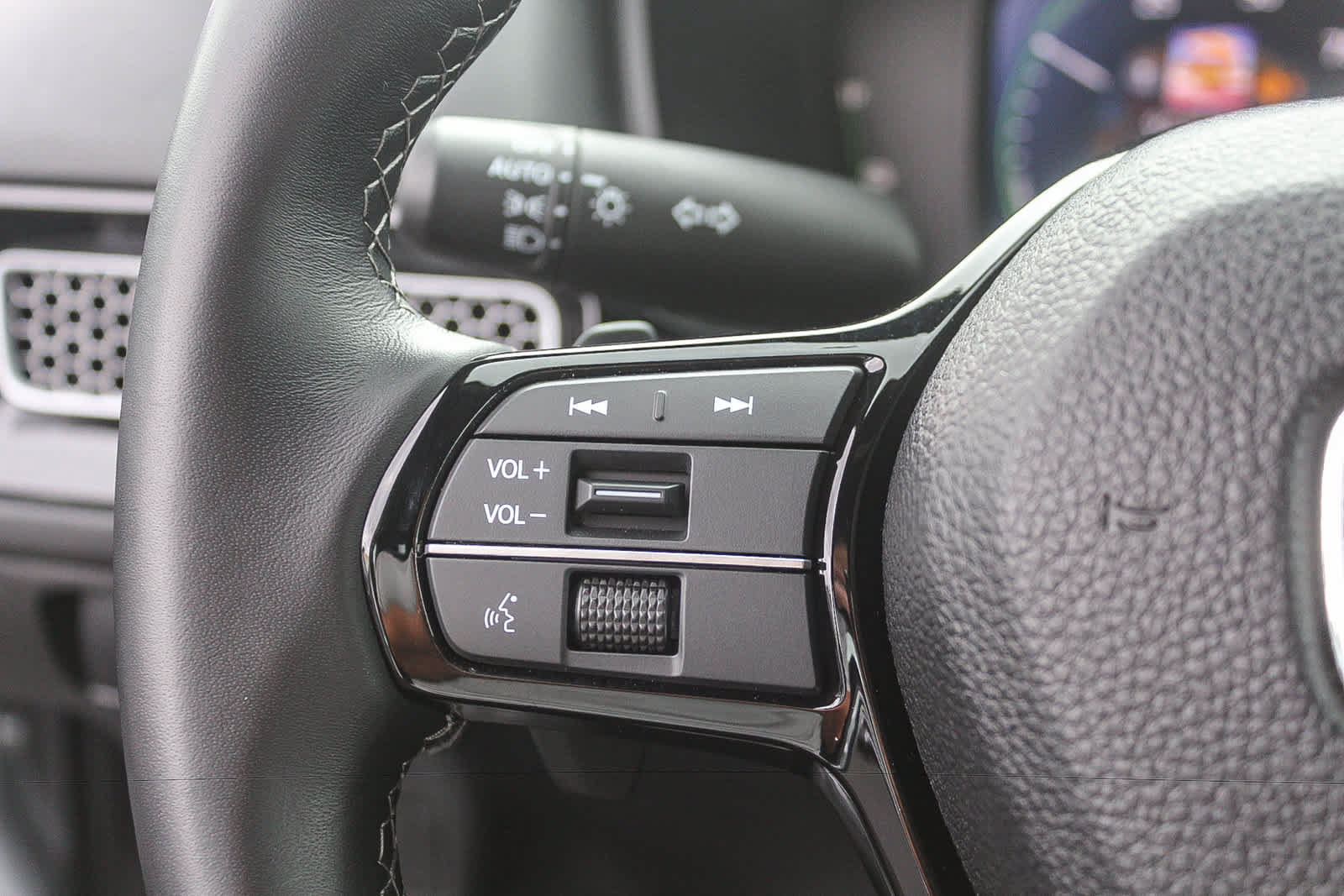 Used 2025 Honda Civic Sport Touring image 29