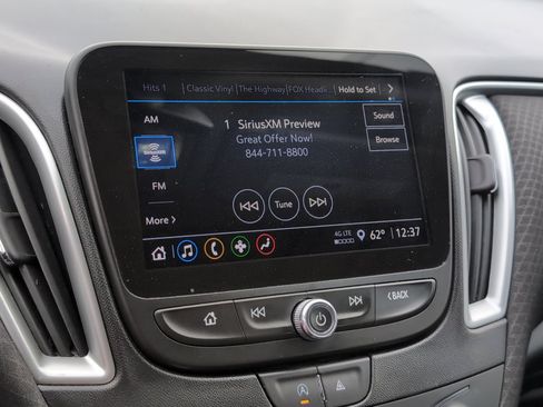 Used 2023 Chevrolet Malibu LT image 17