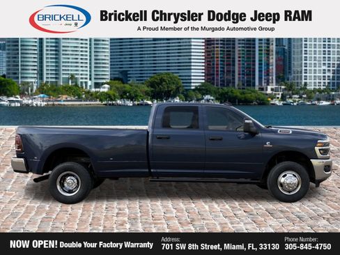 New 2026 RAM 3500 Tradesman AWD/4WD image 21