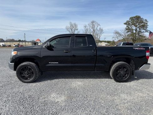 Used 2016 Toyota Tundra SR5 image 2