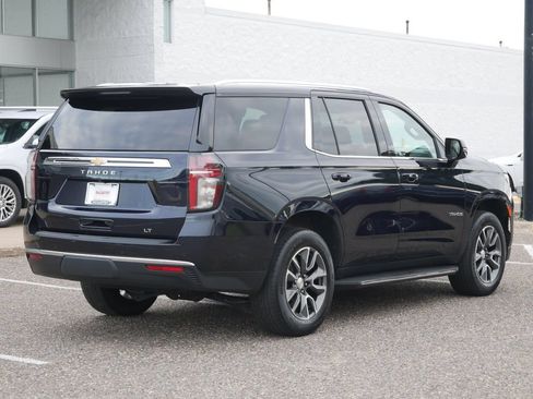 Used 2021 Chevrolet Tahoe LT w/ LT Signature Package AWD/4WD image 3