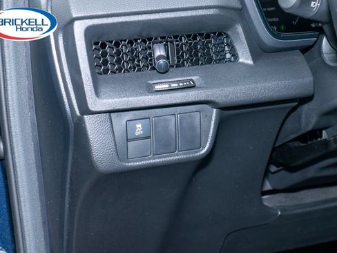 Certified 2023 Honda CR-V Sport image 31