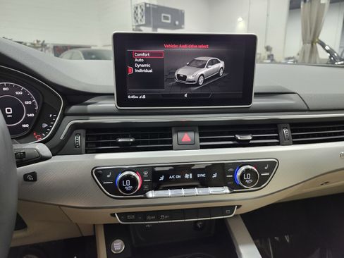 Used 2018 Audi A4 2.0T Premium AWD/4WD image 35