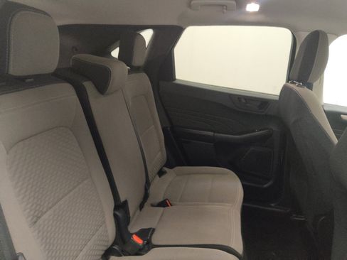 Used 2022 Ford Escape SE FWD image 19