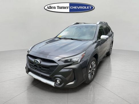 Used 2024 Subaru Outback Touring XT AWD/4WD image 4