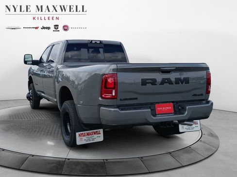 New 2026 RAM 3500 Laramie AWD/4WD image 14