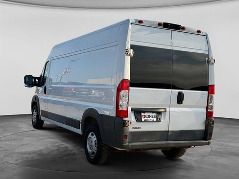 Used 2015 RAM ProMaster 2500 w/ Premium Appearance Group FWD image 6