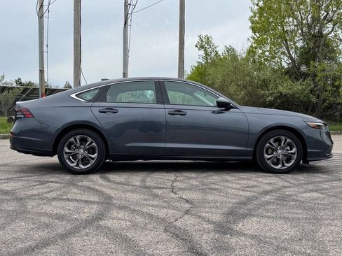 Used 2024 Honda Accord EX image 6