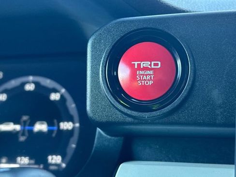 Used 2024 Toyota Tacoma TRD Off-Road image 25