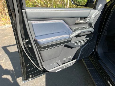 New 2026 Toyota 4Runner 4WD image 11