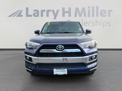 Used 2016 Toyota 4Runner Limited image 8