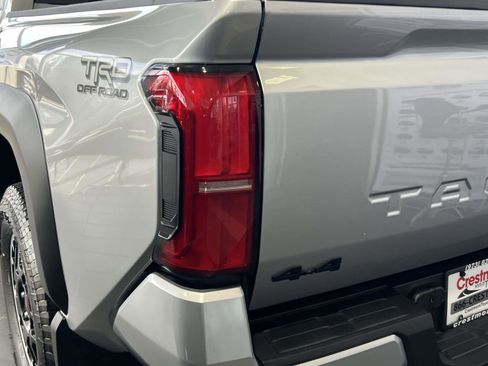 New 2025 Toyota Tacoma TRD Off-Road image 8