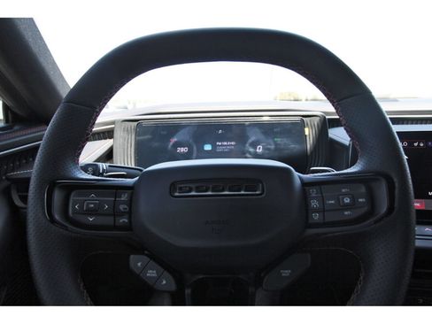 Used 2025 Dodge Charger Daytona R/T w/ Quick Order Package 25M R/T AWD/4WD image 15
