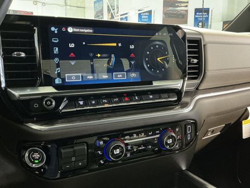 New 2026 Chevrolet Silverado 2500 LTZ w/ LTZ Convenience Package AWD/4WD image 22