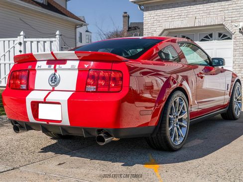 Used 2007 Ford Mustang Shelby GT500 RWD image 8