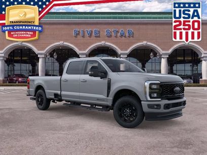 New 2026 Ford F350 Lariat w/ Black Appearance Package