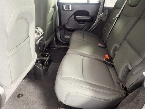 Used 2020 Jeep Wrangler Unlimited Sport S image 7