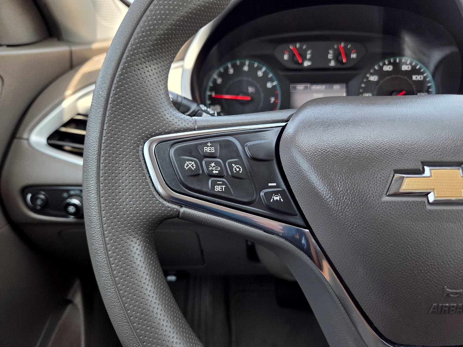 Used 2024 Chevrolet Malibu LT FWD image 43