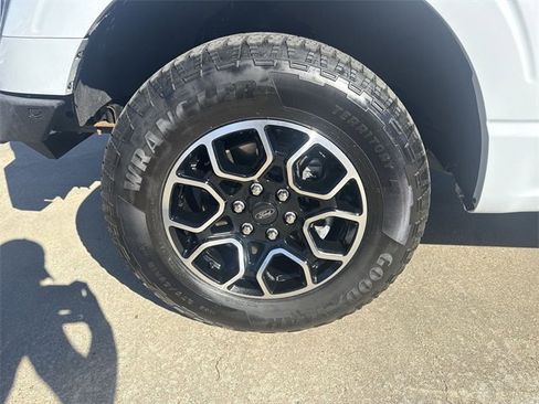 Used 2022 Ford F150 XLT w/ Equipment Group 302A High image 10