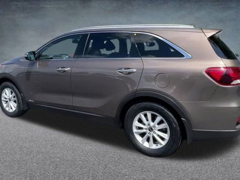 Used 2019 Kia Sorento LX w/ Option Group 020 image 21