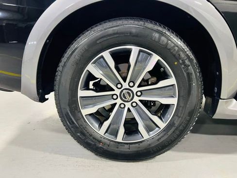 Used 2020 Nissan Armada SL w/ Premium Package RWD image 12