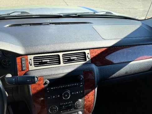 Used 2013 Chevrolet Avalanche LT w/ All-Star Edition image 10