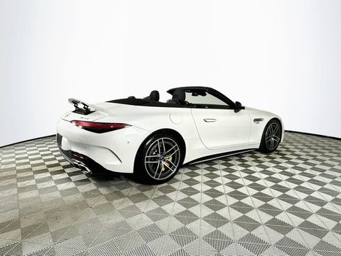 Certified 2022 Mercedes-Benz SL 63 AMG 4MATIC image 7