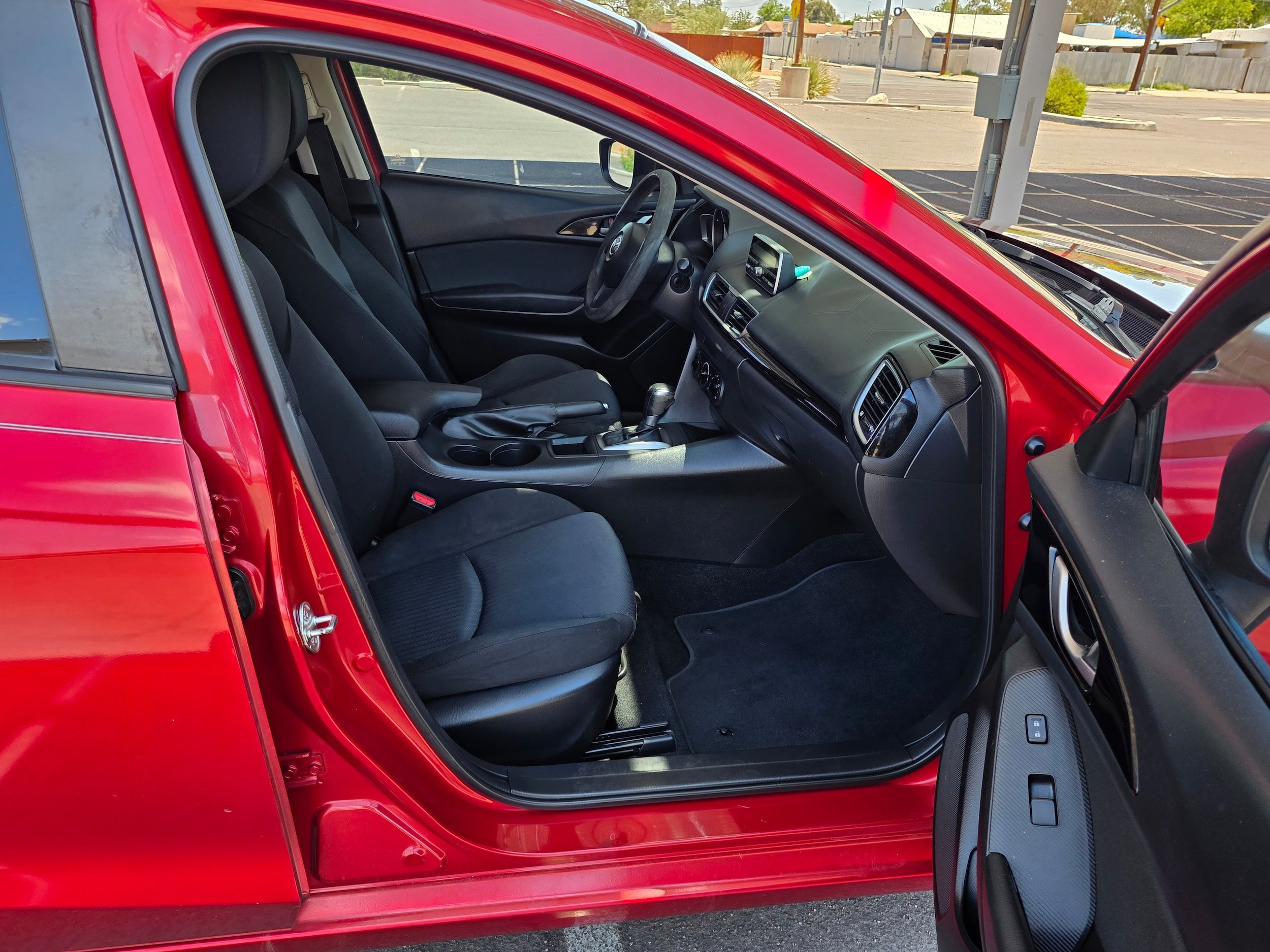 Used 2014 MAZDA MAZDA3 i Sport FWD image 24