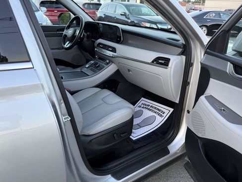 Used 2021 Hyundai Palisade SEL w/ Premium Package AWD/4WD image 14
