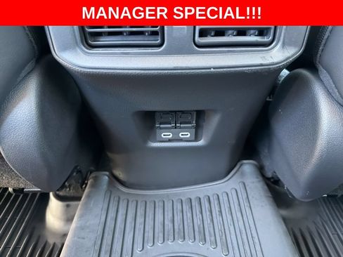 Used 2025 Toyota RAV4 Limited w/ Weather Package AWD/4WD image 15