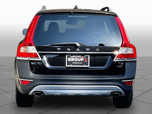 Used 2016 Volvo XC70 T5 Premier w/ Proximity Package AWD/4WD image 5