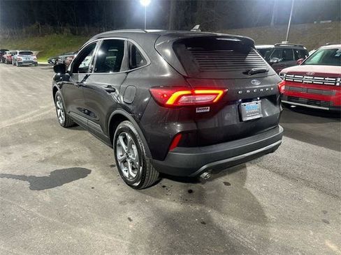 Used 2025 Ford Escape ST-Line image 14