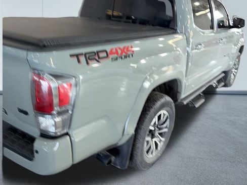 Used 2023 Toyota Tacoma TRD Sport w/ Technology Package image 3