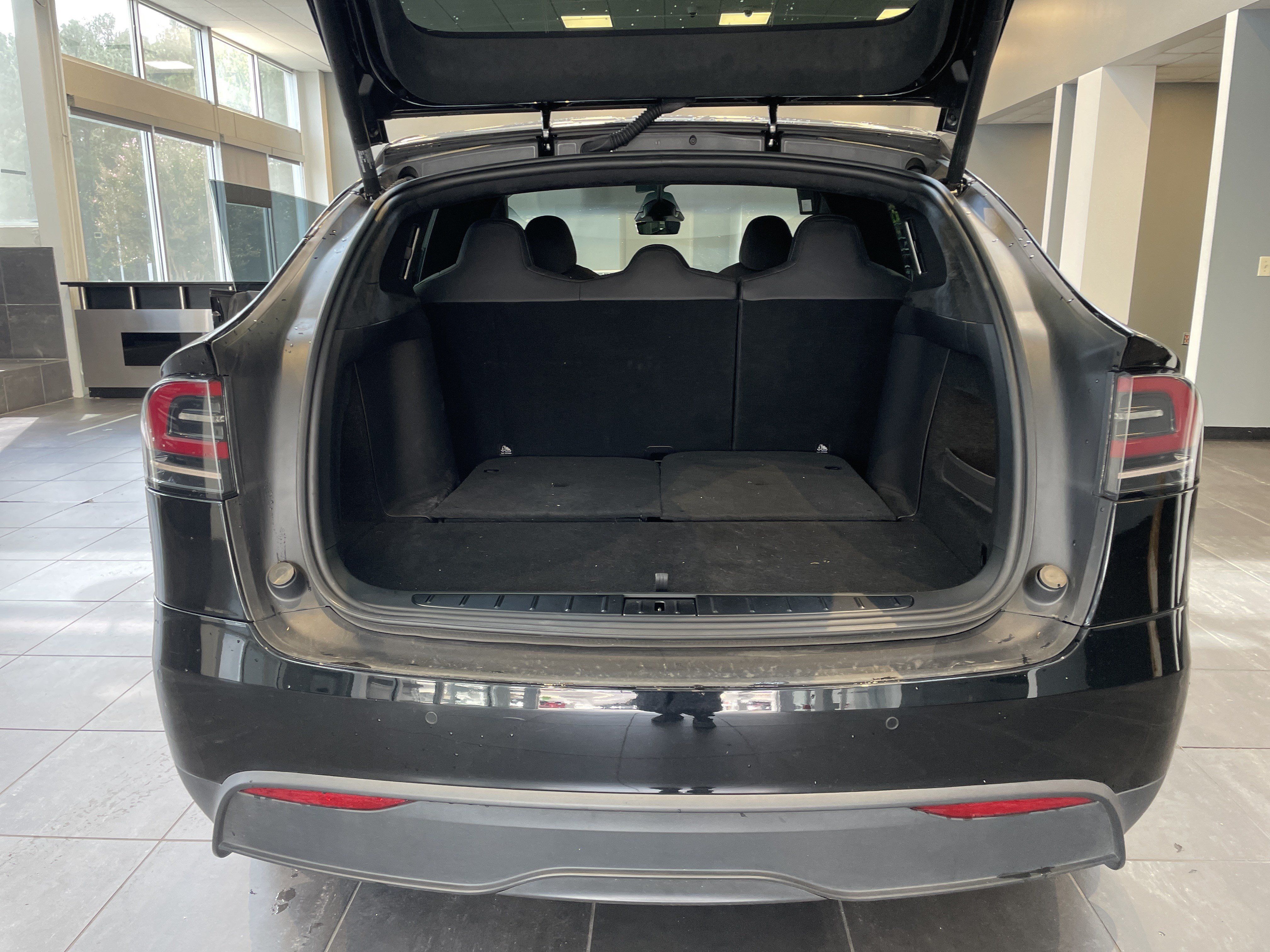 Used 2022 Tesla Model X AWD/4WD image 35