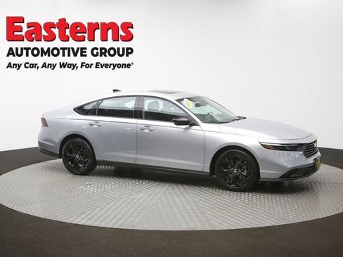 Used 2025 Honda Accord SE image 49