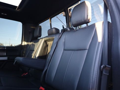 Used 2022 Ford F250 Lariat w/ Black Appearance Package image 16