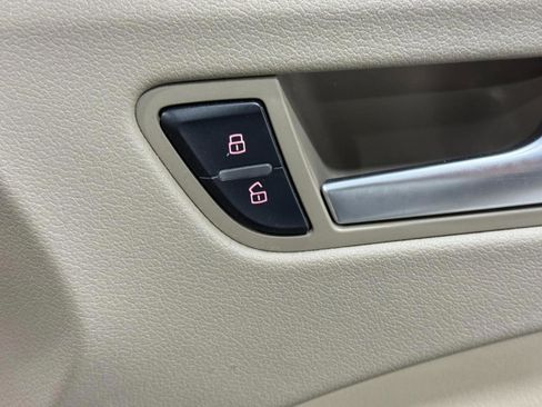 Used 2012 Audi A4 2.0T Premium w/ Convenience Pkg image 21