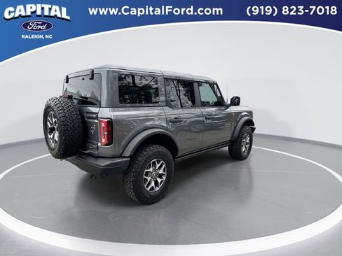 Certified 2025 Ford Bronco Badlands image 8