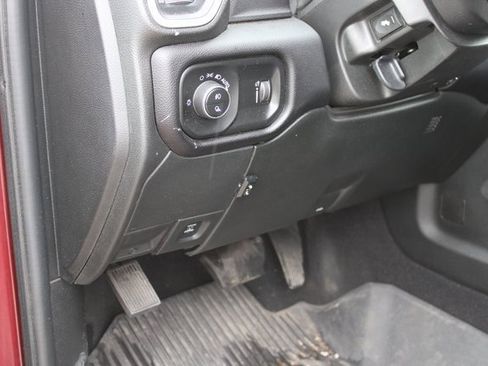 Used 2022 RAM 2500 Lone Star w/ Night Edition image 21