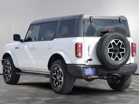 Used 2023 Ford Bronco Outer Banks AWD/4WD image 6