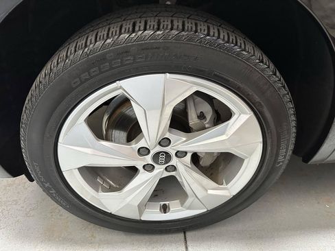 Used 2023 Audi Q5 2.0T Premium w/ Convenience Package AWD/4WD image 26