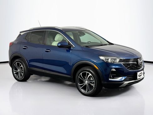 Used 2021 Buick Encore GX Select image 2