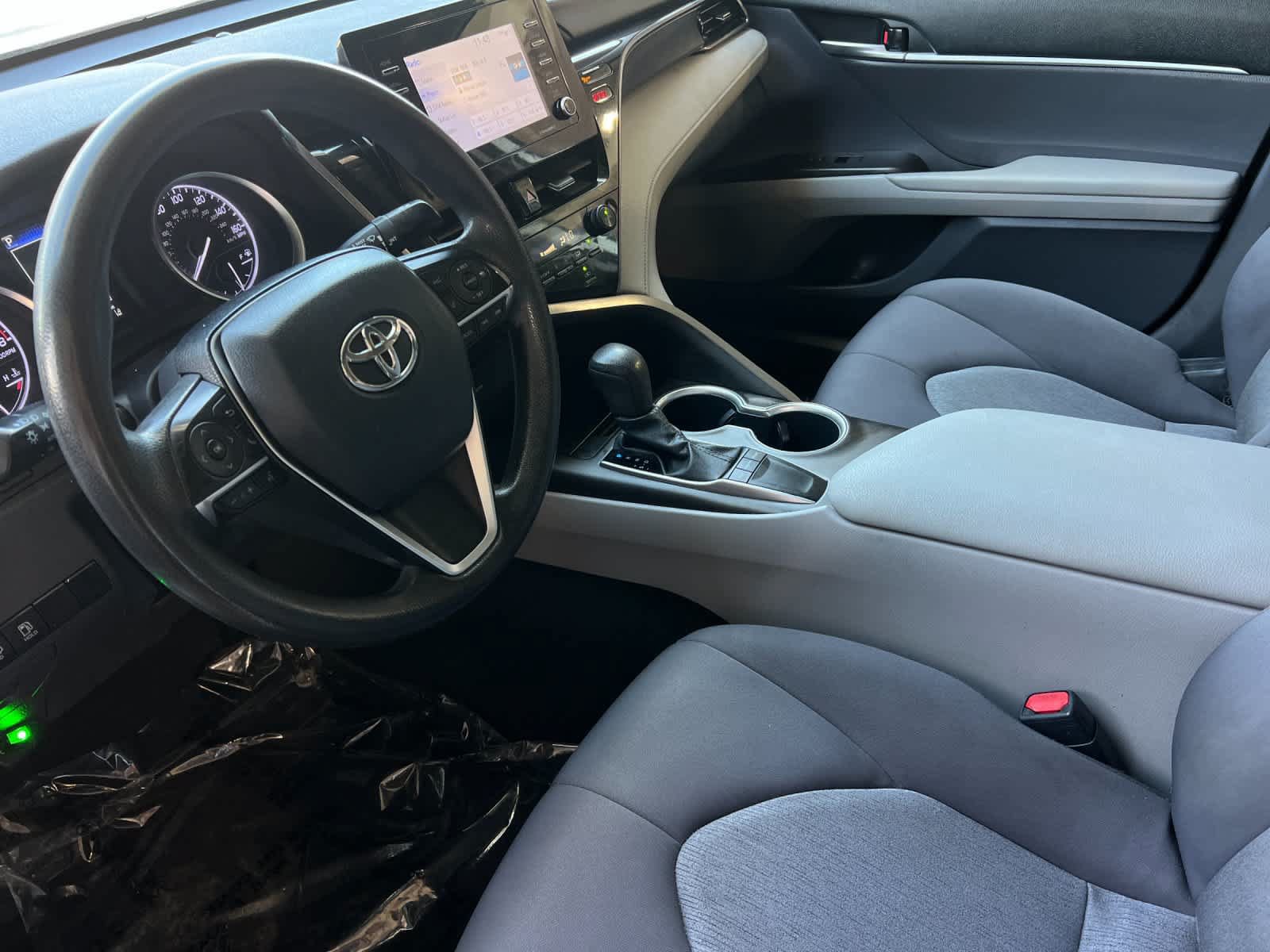 Used 2023 Toyota Camry LE FWD image 12